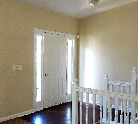 3rd image of 7825 Cambridge Dr