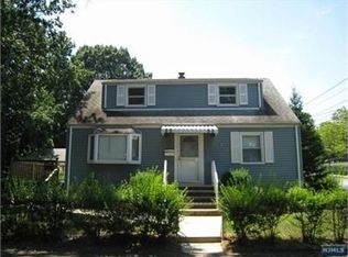 80 E 53rd St, Elmwood Park, NJ