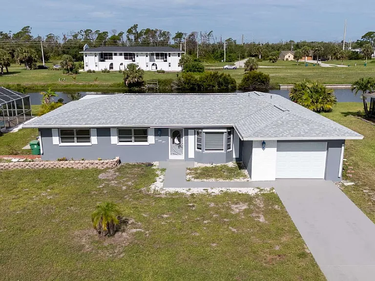 143 Rotonda Cir — Photo 42