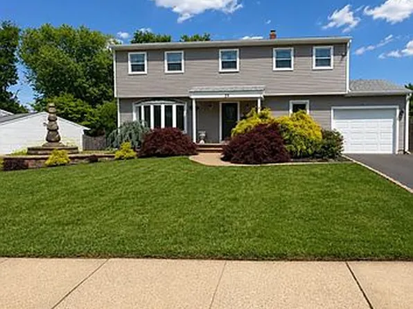 25 Hudson Rd, East Brunswick, NJ 08816