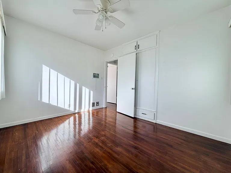 31 N Dos Caminos Ave — Photo 3