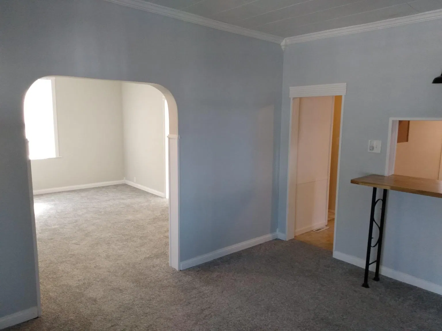 2 bed, 900 sqft, $1,400 — Photo 2