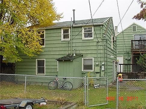 3rd image of 813 Grant Ave