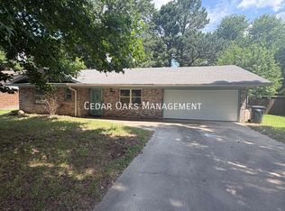 2502 Trudi Pl, Springdale, AR 72762