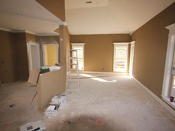 4th image of 400 Rosewater Dr
