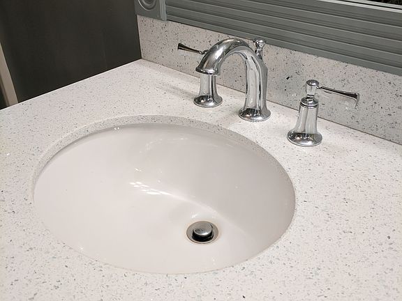 4th image of 7018 Buckram Oak Dr