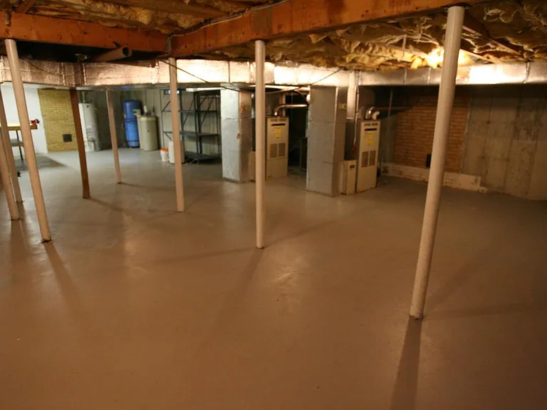 Large Oversized Basement