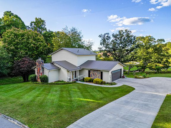4th image of 122 Heather Ln