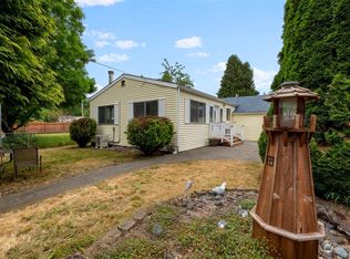 849 Maple Ave E, Pt Orchard, WA 98366