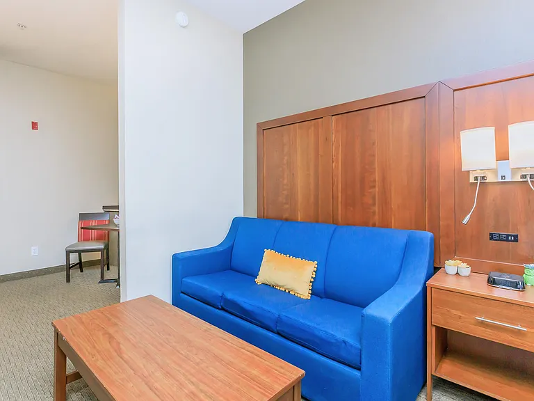 Hilltop Lofts II — Photo 58