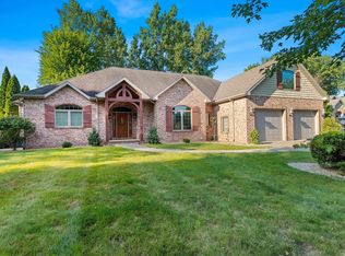 2544 Sage Dr, Green Bay, WI 54302