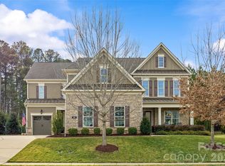 108 Mulholland Dr, Matthews, NC 28104