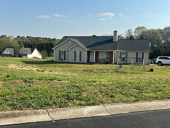 3rd image of 1252 Braves Ct