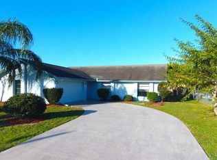 2562 SE Lily St, Port Saint Lucie, FL 34952