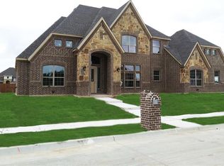 6863 Four Sixes Ranch Rd, North Richland Hills, TX 76182