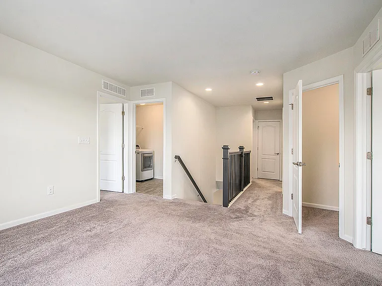 2895 Dillon Dr — Photo 22