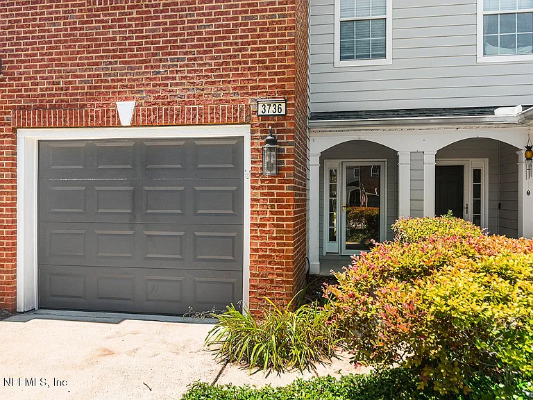 3736 Windmaker Way — Photo 4