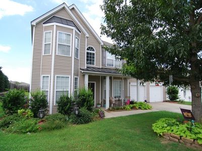 137 White Rock Ln, Lexington, SC, 29072
