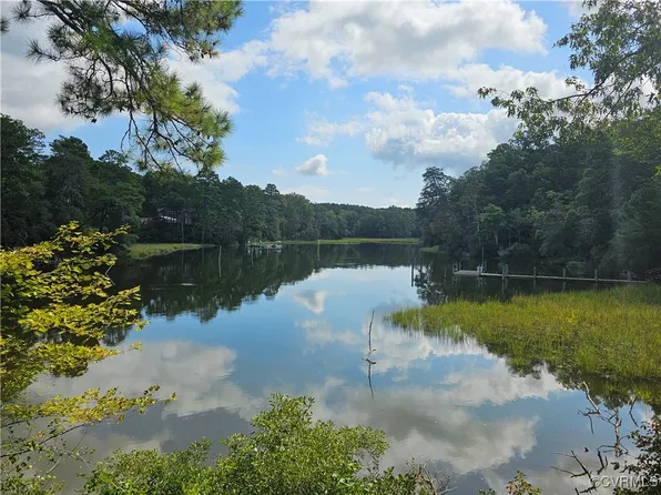 Covewoods Dr Lot 4, Weems, VA 22576