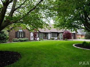 49 Oak Ridge Point, Morton, IL 61550