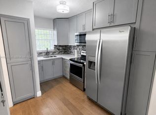1635 W 44th Pl APT 311, Hialeah, FL 33012