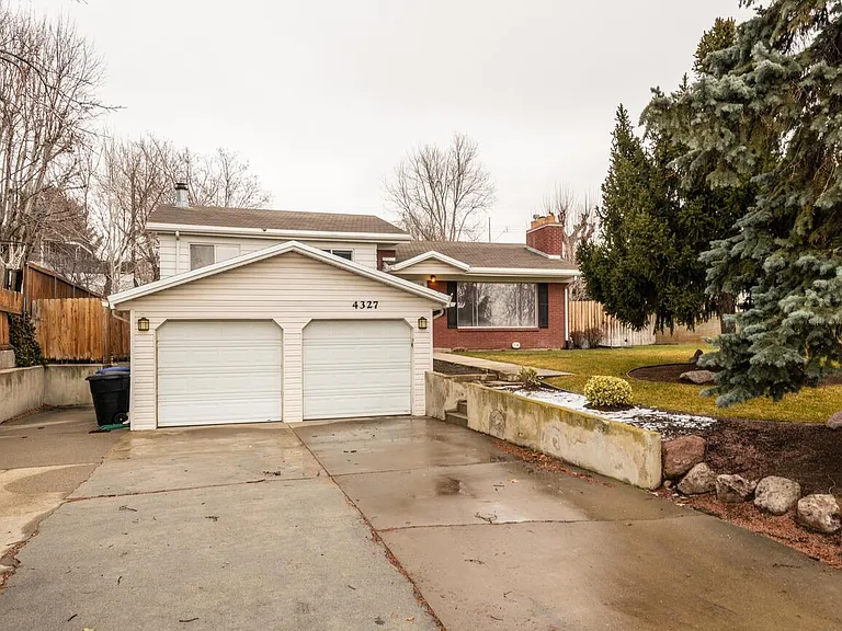 4327 S 2900 E — Photo 26