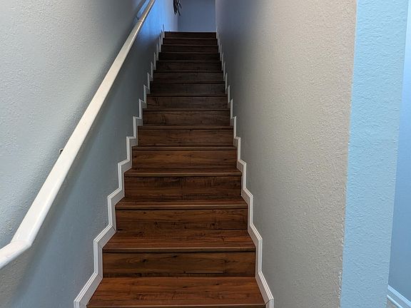 2nd image of 2307 Timber Oaks Ln #1