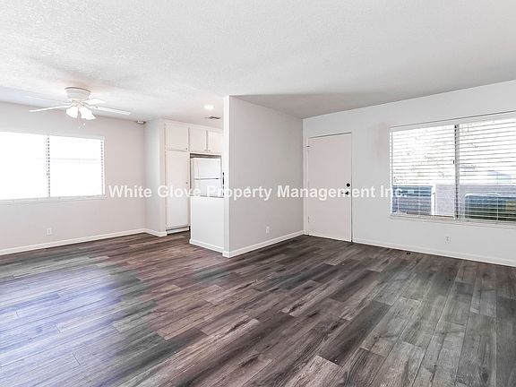 3rd image of 845 Windwood Dr