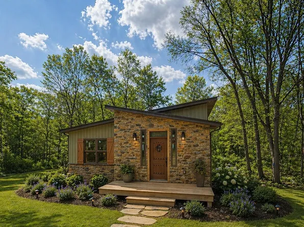 5645 Township Road 250, Logan, OH 43138