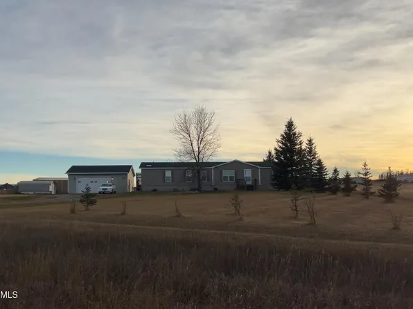 2567 Windsor Pl N, Mandan, ND 58554