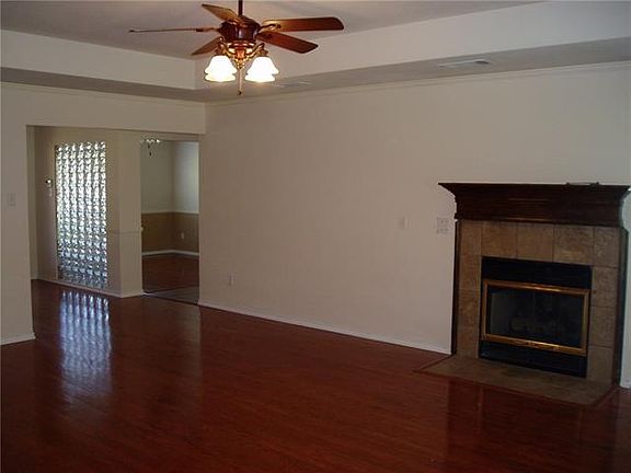 5th image of 6701 Rolling Hills Dr