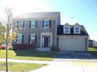 3130 Chalkstone Ave, Elgin, IL 60124