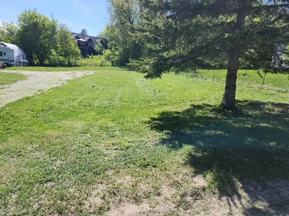 0 Elm St, Burk's Falls, ON P0A 1C0