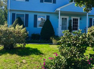 27 Alison Ln #27, Wethersfield, CT 06109