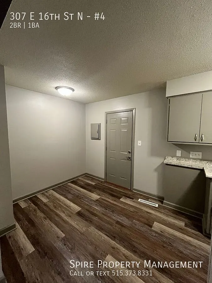 Your next 2 BR apartment is tucked in a quiet little neighborhood, completely remodeled! — Photo 4