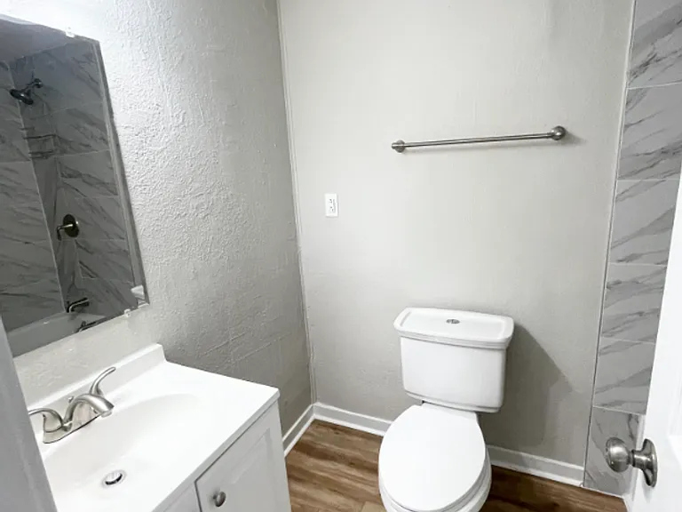 3428 W Colorado Ave #6 — Photo 2