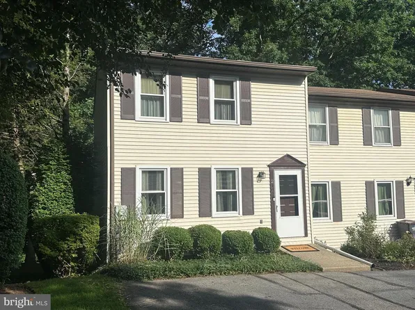 249 Oakwood Ave, State College, PA 16803