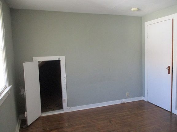 5th image of 1312 Park Ave