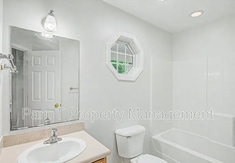 2305 Spivey Ave — Photo 18
