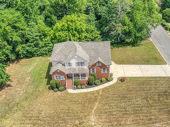 2nd image of 234 Blackwater Dr