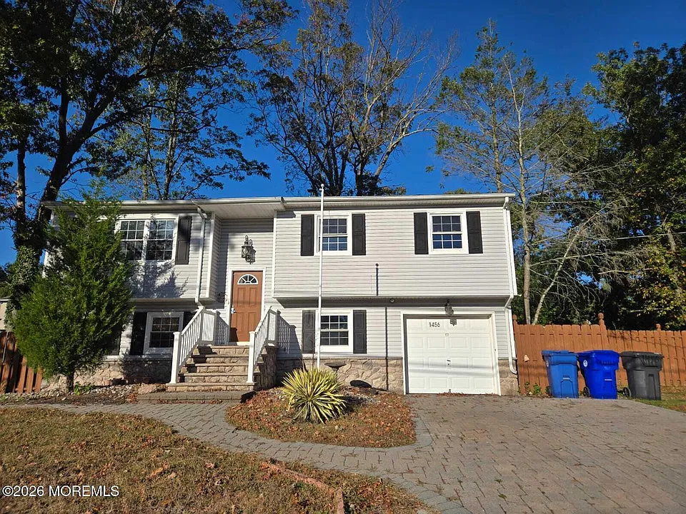 1456 Green Grove Rd