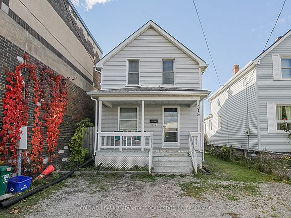 2nd image of 215 Burgar St