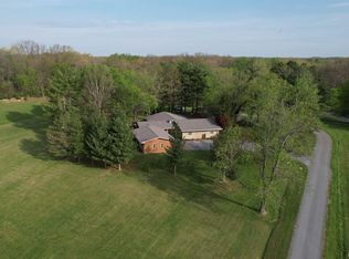 2585 Dylan Dr, Marion, IL 62959