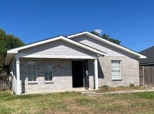 2704 Bayou Vista Dr, Marrero, LA 70072