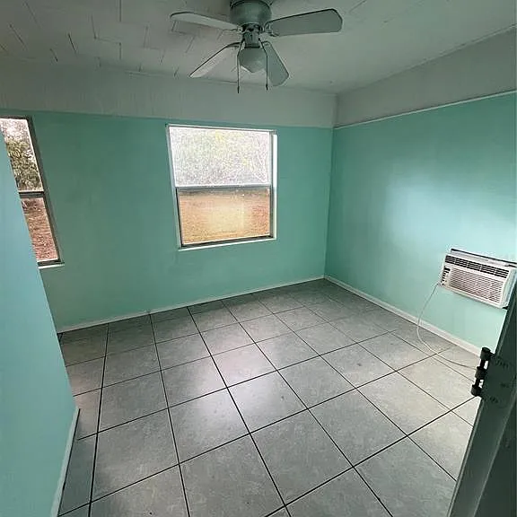 394 Ferris Dr NW — Photo 8