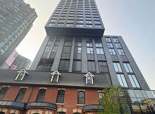 8 Wellesley St E #3202, Toronto, ON M4Y 3B2