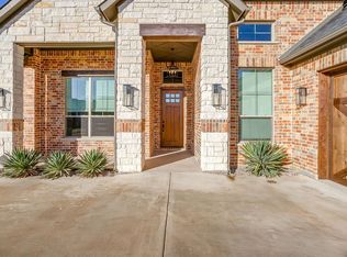 13921 E Riviera Dr, Burleson, TX 76028