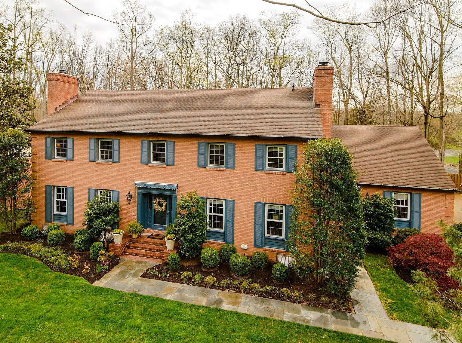 8930 Glenbrook Rd, Fairfax, VA 22031 Zillow