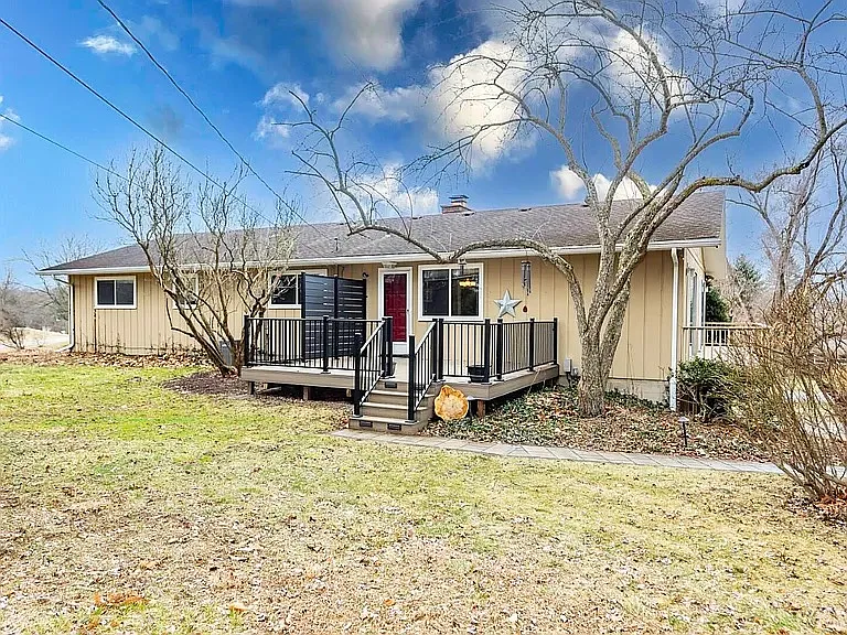 1358 Arroyo Dr — Photo 34