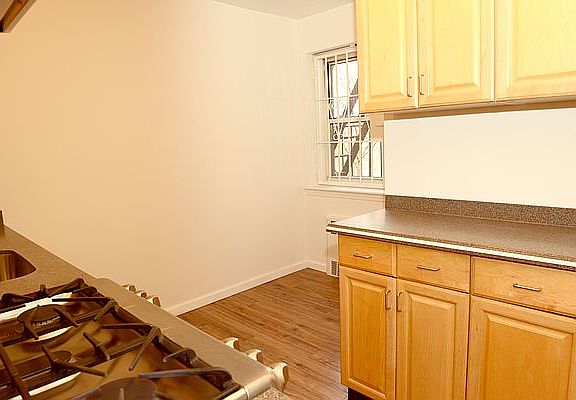 5th image of 75-02 Austin St APT 5J